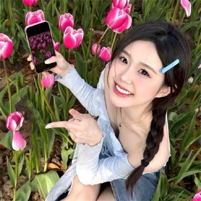 女机械人